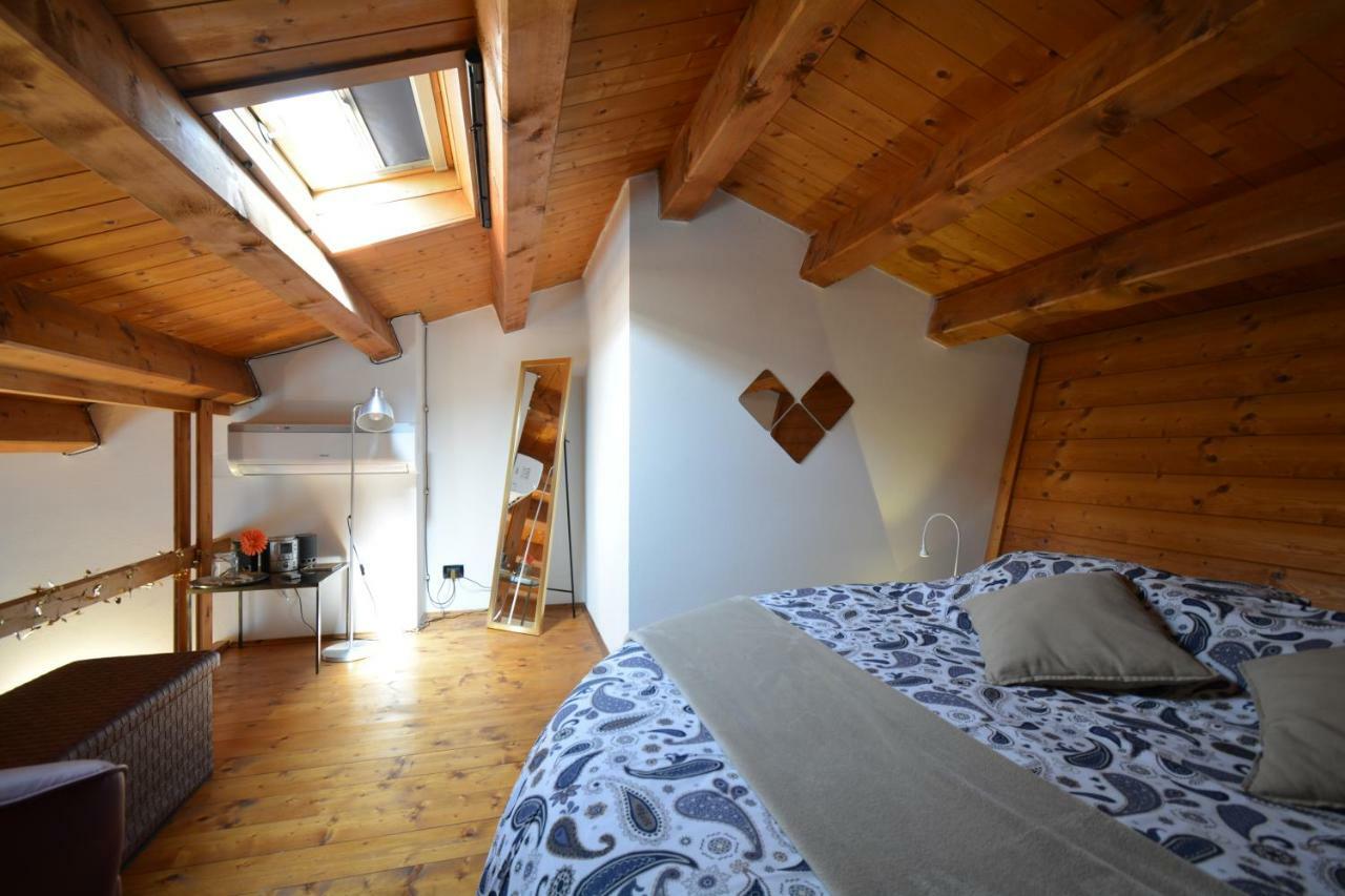 Casa Vacanze Chez La Reine - Holiday Home ヴィチェンツァ エクステリア 写真